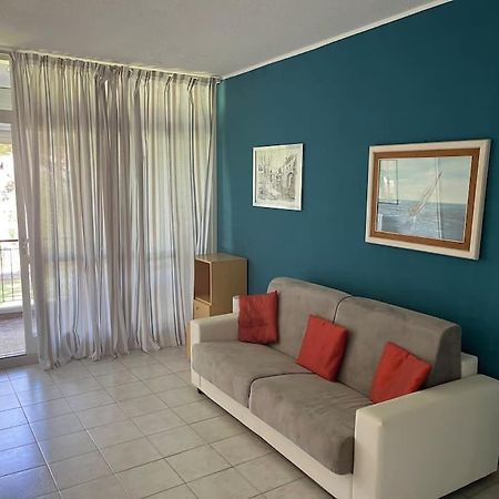 Apartamento Casina Mare Bibbona Marina Di Bibbona Exterior foto